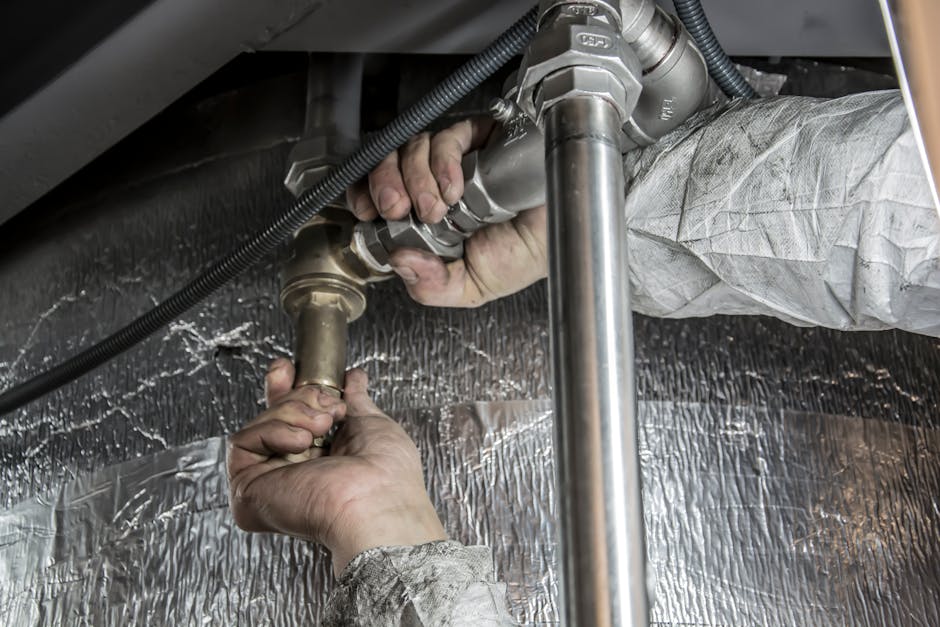Mosadzný rozdeľovač podlahového kúrenia DIAMOND s termostatickým zmiešavacím ventilom AFRISO ATM 763