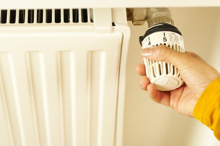 Termostatický zmiešavací ventil AFRISO ATM 763 DN20 G1 pre podlahové kúrenie – montáž a nastavenie