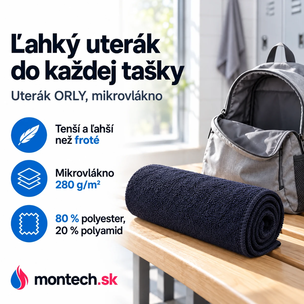 Tmavomodrý uterák z mikrovlákna zrolovaný na drevenej lavici vedľa otvoreného športového batohu pri okne
